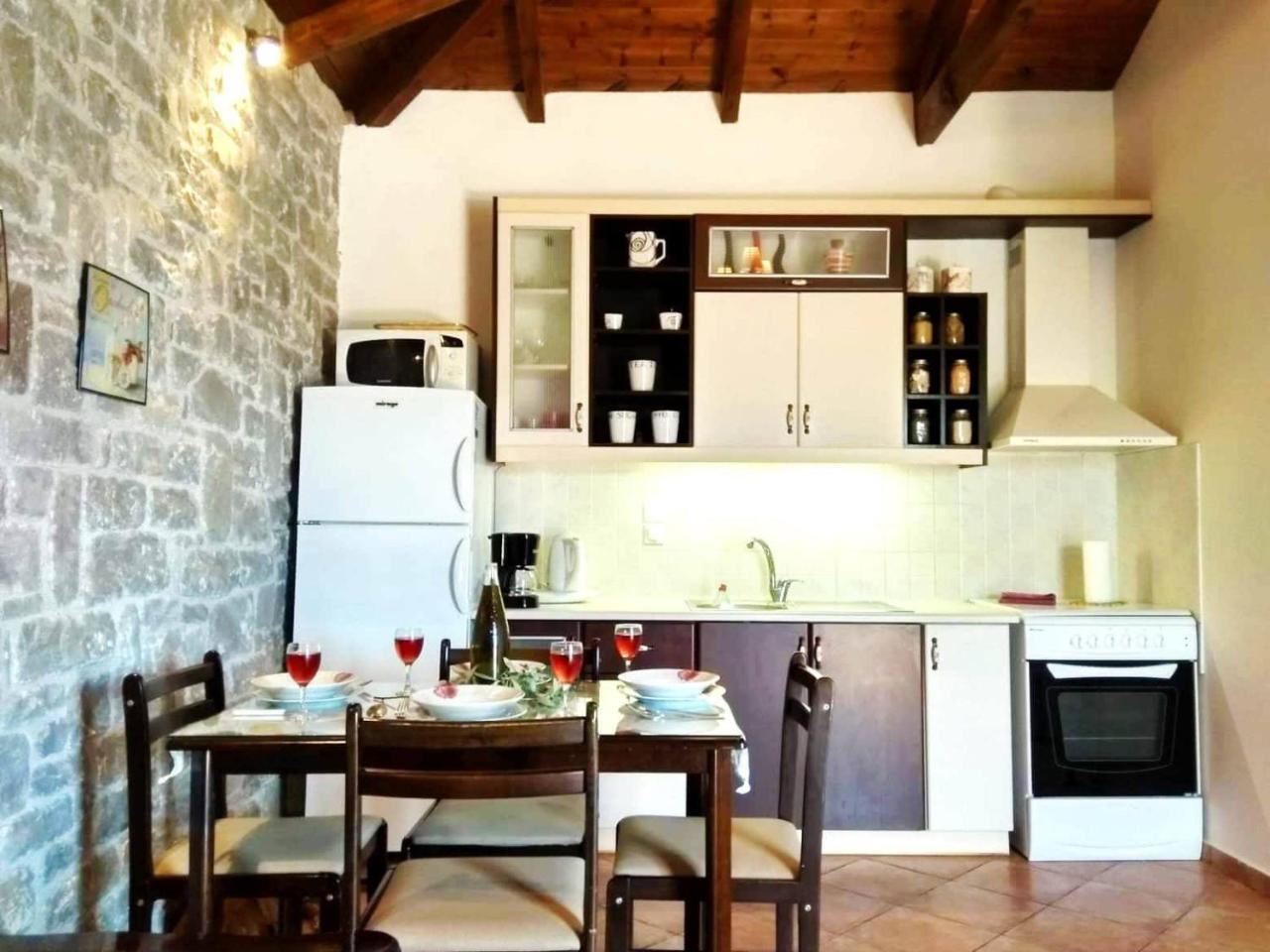 Atha-Tina:Traditional Stone Homes Агиос-Николаос Экстерьер фото